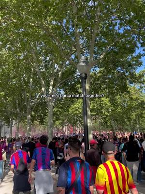 A post by @orsibrn on TikTok caption: #viscabarca 💙❤️ other acc @orsi 