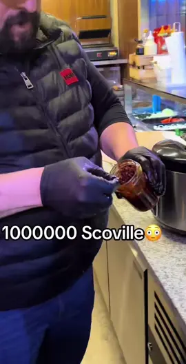 A post by @babarami85 on TikTok caption: #viral #foryou #fyp #onemillionaudition #greenscreen #fürdich #trending #viralvideo #türkiye🇹🇷 