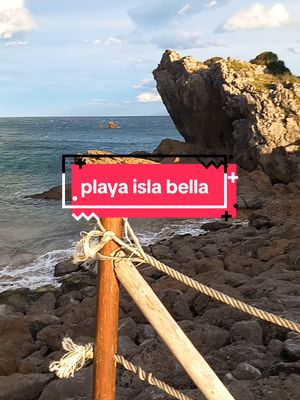 A post by @oum_mohamed54 on TikTok caption: #playa #cantabria #norte #españa #explore #pourtoi #parati #🇲🇦🇪🇦 