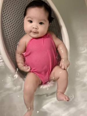 A post by @jillian_janaya1908 on TikTok caption: She really loves the water. 😍💗 #bathtime #foryou #fyp #canadian #babygirl #foryoupage #canada_life🇨🇦 #doubleexposure #follow #trendingvideo #viral #momoftwo 