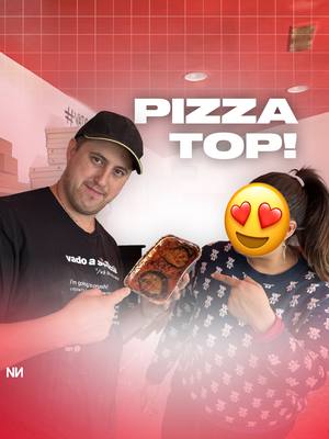 A post by @mete_magno on TikTok caption: Una pizza leggerina😁 🎥 @enne.agency