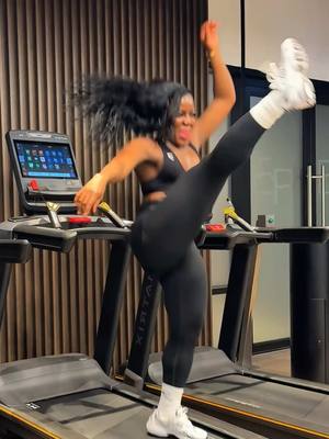 A post by @onyinyejf_ on TikTok caption: Vibes #treadmill #nairamarley #legwork #highkick 