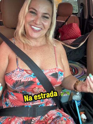 A post by @loirapraianaoficial on TikTok caption: Na estrada 🛣️  conhece litoral catarinense 