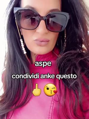 A post by @mirellafrancesco on TikTok caption: #buongiorno #amici #💕 