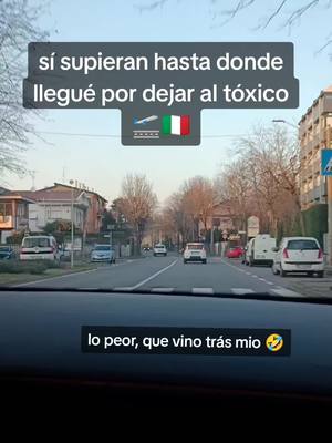 A post by @golden_fire14 on TikTok caption: El amor es loco 🤣🤣🤣🛫🇮🇹 #🤣🤣🤣 #peruanaenitalia🇮🇹🇵🇪 #golden_fire14🔥🔥🔥 #giuden #parati 