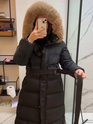 A post by @briliantfashion on TikTok caption: The cutest jacket ever!! #fashiontok #everydayclothes #coat 