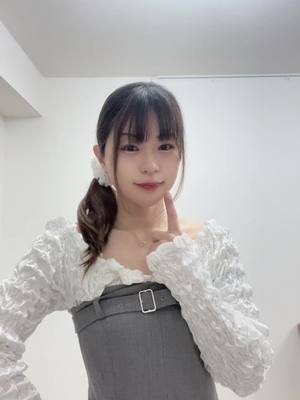 A post by @mikakoponn on TikTok caption: この曲かわいいよねー♡