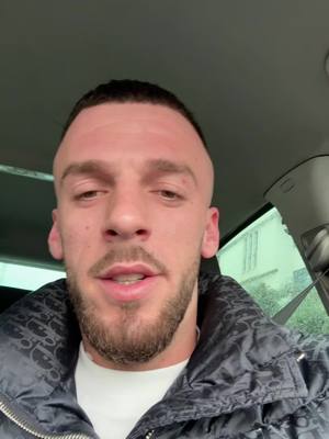 A post by @sheiku.durresit.official on TikTok caption: #romania #fyp #sheikudurresit #viral_video 