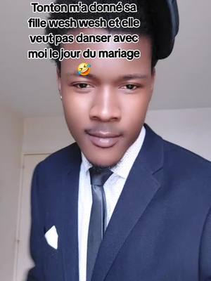 A post by @mr__yams__124 on TikTok caption: #malitiktok🇲🇱 #humour #soninkelesplusbelle #soninkara💫tiktok #pourtoi #soninkefrance #alabase 