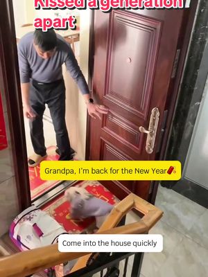 A post by @frenchbulldog.l.ove on TikTok caption: Bringing the dog home for the New Year, I feel a little redundant#frenchbulldog  #dog#generationalkinship#cutepet #dogsoftiktok