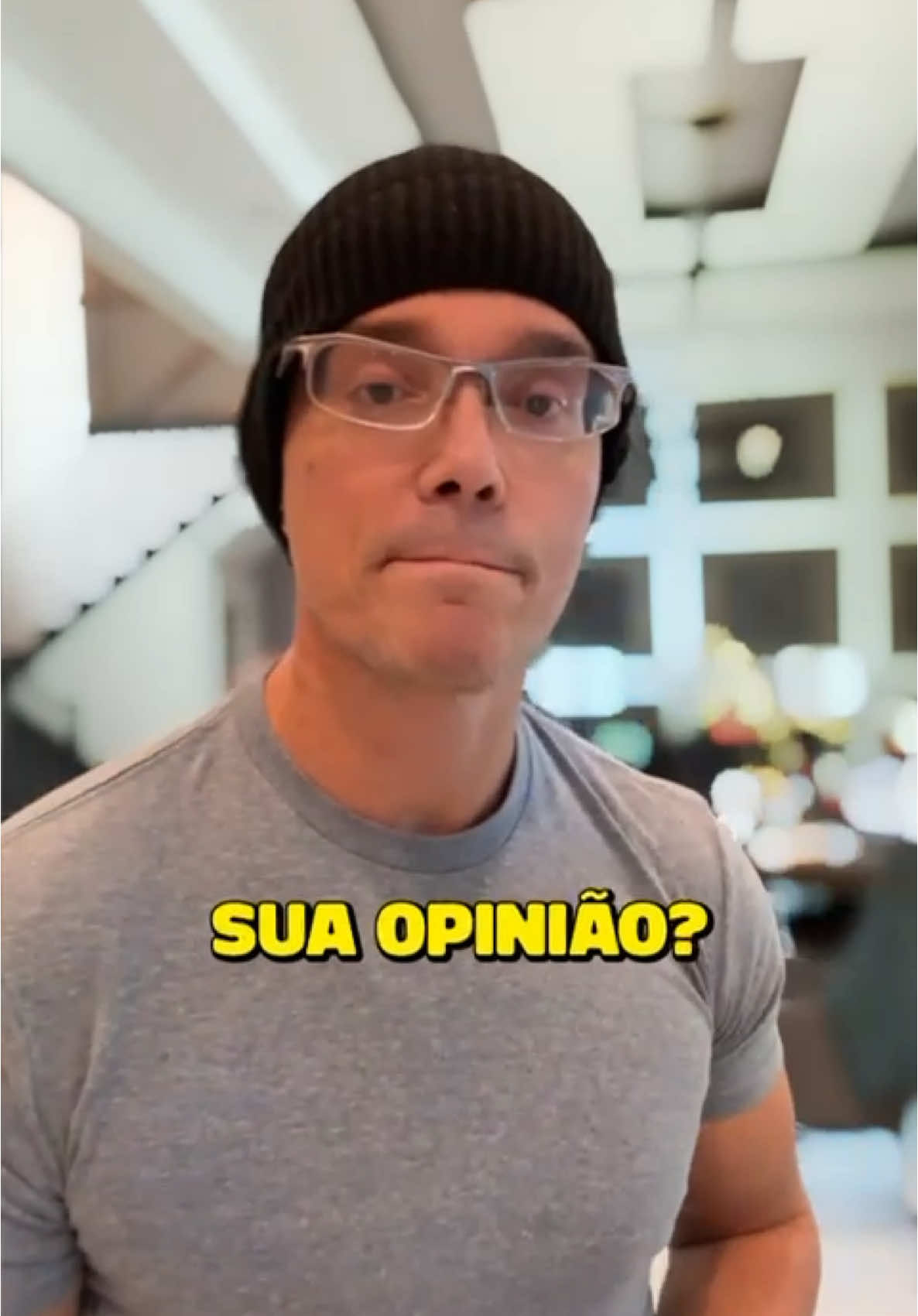 A post by @petjordan on TikTok caption: #A gente tá vivendo uma nova revolução digital e você nem se deu conta.  #Web3 #Blockchain #PolygonLabs #JioPlatforms #Inovação #TransformaçãoDigital #FuturoAgora #publi