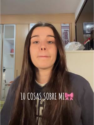 A post by @zoeiglesiass on TikTok caption: 10 cosas sobre mi🎀 ig: zoeiglesias99