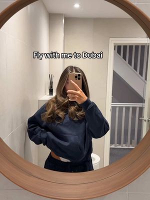 A post by @leahjtaylor on TikTok caption: Fly with me to Dubai 💕 #flywithme #dubai #travelwithme 