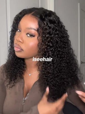 A post by @iamaunusti on TikTok caption: @ISEEHAIR 🥰 #fyp #wiginstall #wiginfluencer 