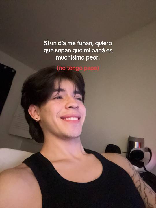 A post by @imdavidrs on TikTok caption: papá ausente*