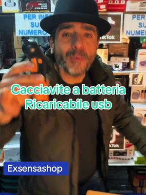 A post by @exsensa.shop on TikTok caption: Cacciavite a batteria ricaricabile usb con tanti accessori €9,90 per informazioni e ordini lasciateci un messaggio whatsapp al 377 366 55 80 ci troviamo a brusciano in via Guido de Ruggiero 62 #cacciavite #avvitatore #exsensashop #brusciano #sanvitaliano 