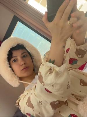 A post by @parisapooor on TikTok caption: سلااااام