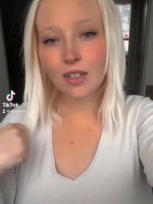 A post by @lauraflmt on TikTok caption: #CapCut 