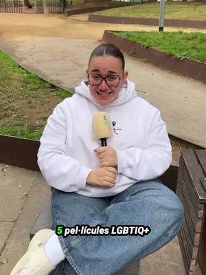 A post by @adolescents_cat on TikTok caption: 🍿 No volem fer-te spoiler, però aquestes pel·lícules les has de veure! #lgtbt #lgtbiq🏳️‍🌈 #lgtbiqpride #peli #llista #cine #cinema  @kindagalins