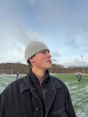 A post by @kapplastavarna2.0 on TikTok caption: Kappla X @Victor Leksell , någon som minns denna trend ?❤️🤩#Kappla #kapplastavarna #foryou #fördig #KapplaXLeksell #victorleksell 