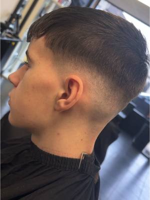 A post by @hallykings on TikTok caption: Would you pay £10 for this skin fade? You can book in with me through instagram DM’s #fypp #barbershop #glasgow #barber #haircut 