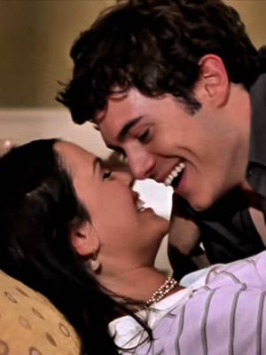 A post by @iconistaedits on TikTok caption: #sethmer so glad they got their happy ending #sethcohen #sethcohenedit #summerroberts #summerrobertsedit #theoc #oc #theocedit #fyp #foryou #foryoupage #viral