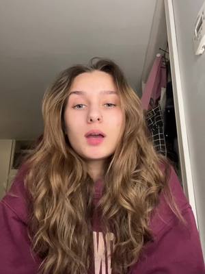 A post by @livr0berts on TikTok caption: so pretty