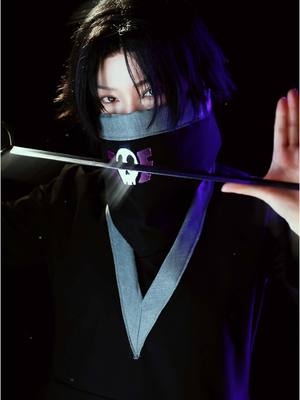 A post by @fearfiction on TikTok caption: Finally a new cosplay and of course it’s short king Feitan 🕷️ #hxh #hunterxhunter #feitan #feitancosplay #phantomtroupe #hxhcosplay 