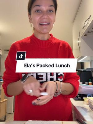 A post by @sevda.ela on TikTok caption: Happy Thursday! This song automatically came on so I thought I’d leave it 🫶🤣💗 #packedlunch #packedlunchideas 