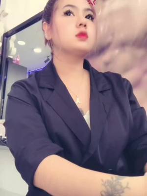 A post by @ayemyatshwezin465 on TikTok caption: #CapCut #foryou #ရွှေကုက္ကိုလ်မြိုင် #🤍🤍🤍 