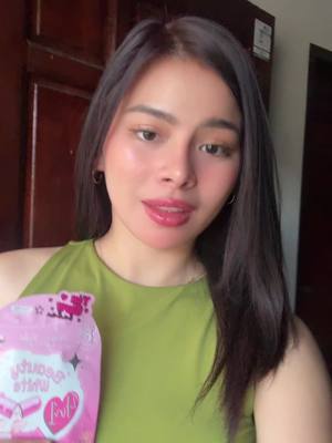 A post by @gwentuazon_ on TikTok caption: #youglowbabebeautywhite #ygb 