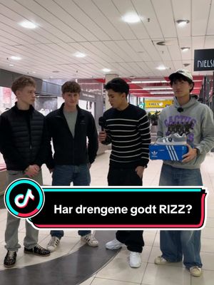 A post by @sneakerzone.dk on TikTok caption: Vind Campus til HELE klassen med #SneakerzoneDVS 🔥 Sidste dato for deltagelse: 1 Februar 🚨