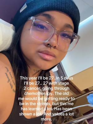 A post by @alayzhaa on TikTok caption: #fyp #foryoupage #chemotherapy #lgbtq #MentalHealth #selflove #lymphoma #cancer #dating #beauty 