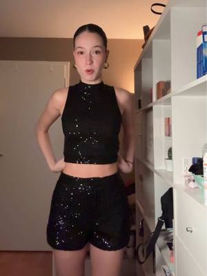 A post by @faye.leonie on TikTok caption: 1,3,4,5,6? Was denkt ihr freunde? #schweiz #schwiiz #geburtstagsoutfit #birthdayfit 