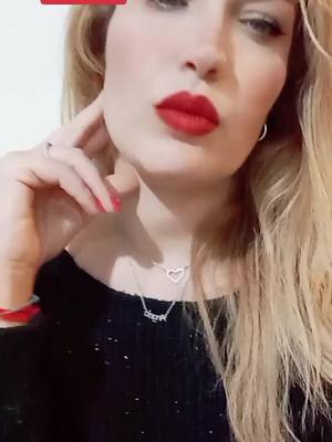 A post by @nadiadidi09 on TikTok caption: #لبنان🇱🇧_سوريا🇸🇾_فلسطين🇵🇸_تركيا #italia #تونس🇹🇳 #المغرب🇲🇦تونس🇹🇳الجزائر🇩🇿 #العراق #اكسبلور 