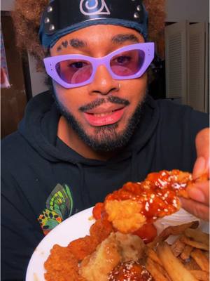 A post by @romeosnowy on TikTok caption: Wingstop New Sweet Chili Glaze Review #wingstop #wings #review #chicken #romeosnow 