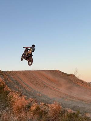 A post by @tylermollet20 on TikTok caption: The evening toss #motocross #dirtbike #starkvarg #motorcycle #moto #dirtbikes #gopro #jump #whip #scrub #setup 