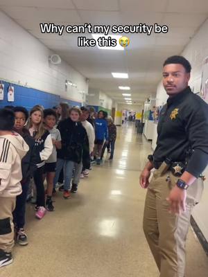 A post by @currentviralclips on TikTok caption: The side eyes he’s getting 👀 (via @Deputy Nae-Nae 👮🏽‍♂️ ) #school #relatable #trend #dance #foryou 