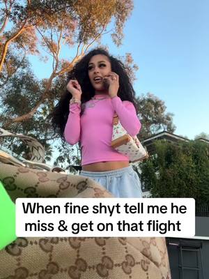 A post by @theahnamac2 on TikTok caption: NO WORRIES THERES A 8PM🛫🥲 #fypシ #fyp #fineshyt #ahnamac #deadass 