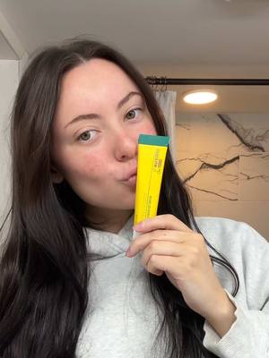 A post by @goodmolecules on TikTok caption: Calling all oily & acne-prone besties! 👀📞 Yuzu Blemish Gel Cream ($8) 🍋💛 Available now at goodmolecules.com and @beautylish. Coming to @ultabeauty in February. 🛒 #goodmolecules #yuzu #bha #salicylicacid #gelcream #oilyskin #acneproneskin 