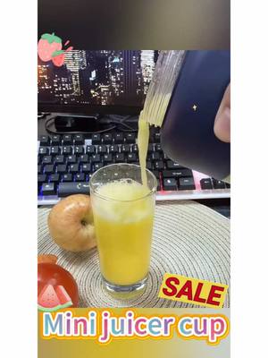 A post by @yall666 on TikTok caption: Oh, my God, I, this juicer is so convenient! With this juicing cup, you can mix fruit and milk at any time and place, let children and family fall in love with juice, and make your life more and more healthy! Buy it!#TikTok #shopping #TikTokShop #juicer 