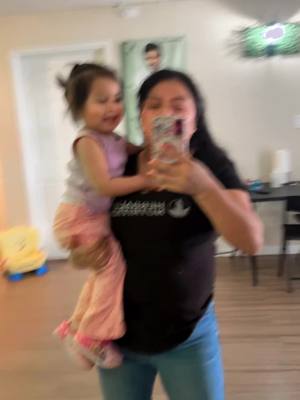 A post by @chinita716 on TikTok caption: Mi princess 👸 #paratiiiiiiiiiiiiiiiiiiiiiiiiiiiiiii 