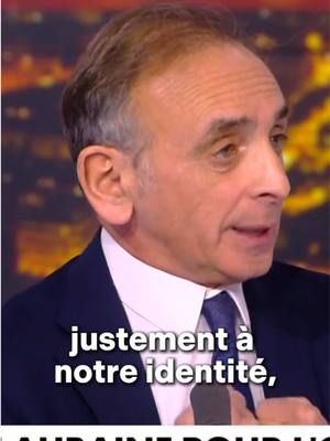 A post by @zemmour_eric on TikTok caption: Nous pouvons redevenir une grande nation, si nous revenons à notre identité. Tous les grands pays se réapproprient leur histoire pour redevenir puissants. #HDPros2 #France #USA #DonaldTrump #Trump #pourtoi #viral #foryourpage #fyp #EricZemmour #viraltiktok #tiktok #vibes #pourtoii #Politique #work #interview #cnews #news 