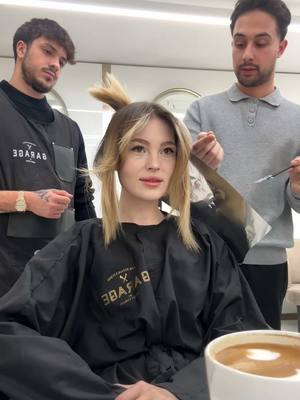 A post by @cerenyaldz on TikTok caption: Ben sarı saç kadınıyım 💛 (reklam değil tavsiye) 