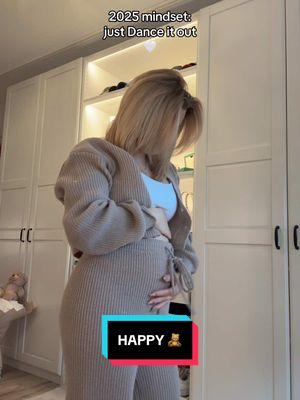 A post by @selina_hrrm on TikTok caption: 2025 🤍🧸 #pregnant #baby #2025 #HAPPY 