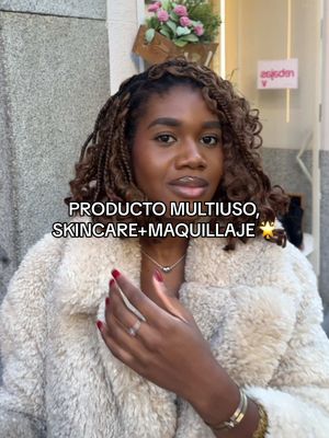 A post by @annaayorinde1 on TikTok caption: Yo ya no puedo vivir sin el Spray Serum de Trufa Blanca de @d’Alba España es perfecta!🌟🤍 #dalba #TrufaBrillante #dalbamiga *publi