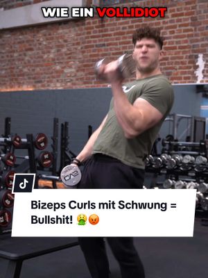 A post by @kaygedan on TikTok caption: Bizeps Curls mit Schwung = Bullshit! 🤮😡 #muskelaufbau #fitness #fitnesstips #armday #biceps 