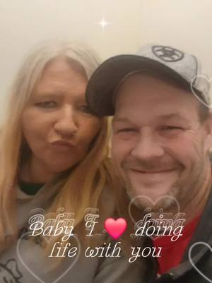 A post by @jayjay_fireice_warrior on TikTok caption: #CapCut @Cindy_raggedy_lou #melsgeorgiarebels #cowgirlsandoutlaws #⚔️dawgz_crew⚔️ #cos_o_fam #ourfambam #myrideordie #bluecollarboys #dankvisionz 