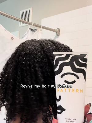 A post by @amb.byrd on TikTok caption: curly hair tutorial || ig: amb.byrd