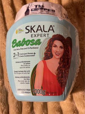 A post by @dominicana1871_ on TikTok caption: Son muy buenas #skala #cabello #cabellorizados #cabellosaludable #skalacosmeticos #skalaexpert #rizos #crespos #curly #curls #curlyhairroutine #rizosperfectos #parati #fyp #TikTokShop #foryoupage #tiktokshopfinds 